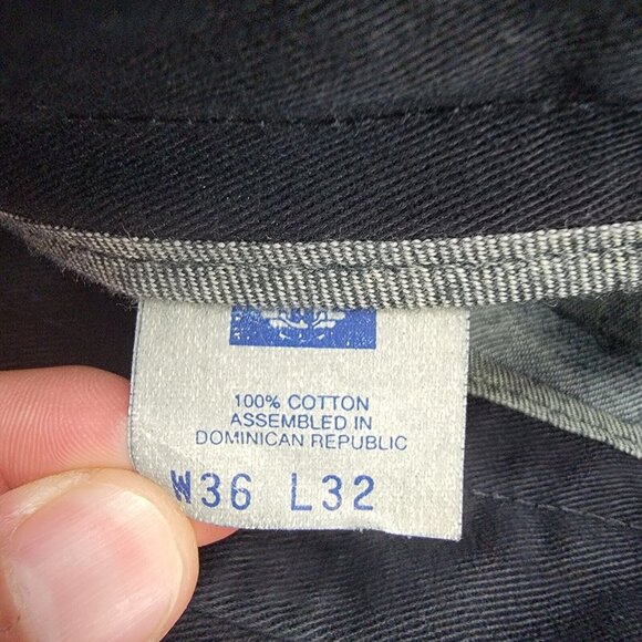 Dockers Pants Mens 34x30 Black Khaki Flat Front Classic Straight Leg Casual‎ - Picture 7 of 11